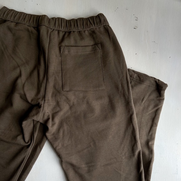 American Apparel Unisex Army Green Jogger - Picture 2 of 3